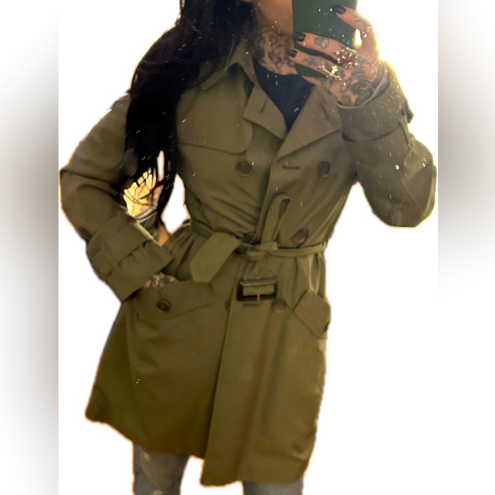 Trench lapel jacket with belt